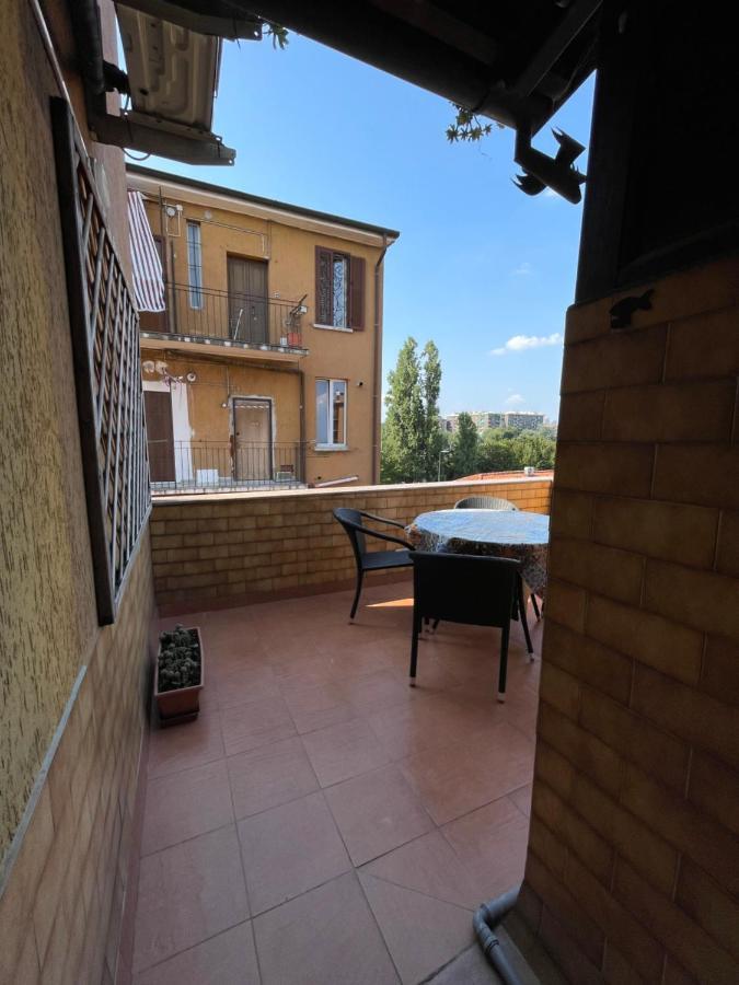 De Sura - La Terrazza Sul Naviglio Apartman Milánó Kültér fotó
