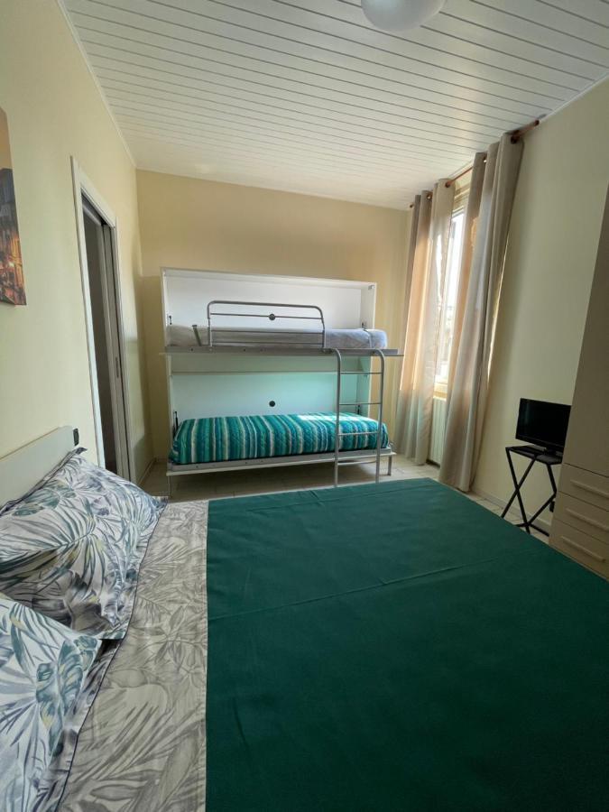 De Sura - La Terrazza Sul Naviglio Apartman Milánó Kültér fotó