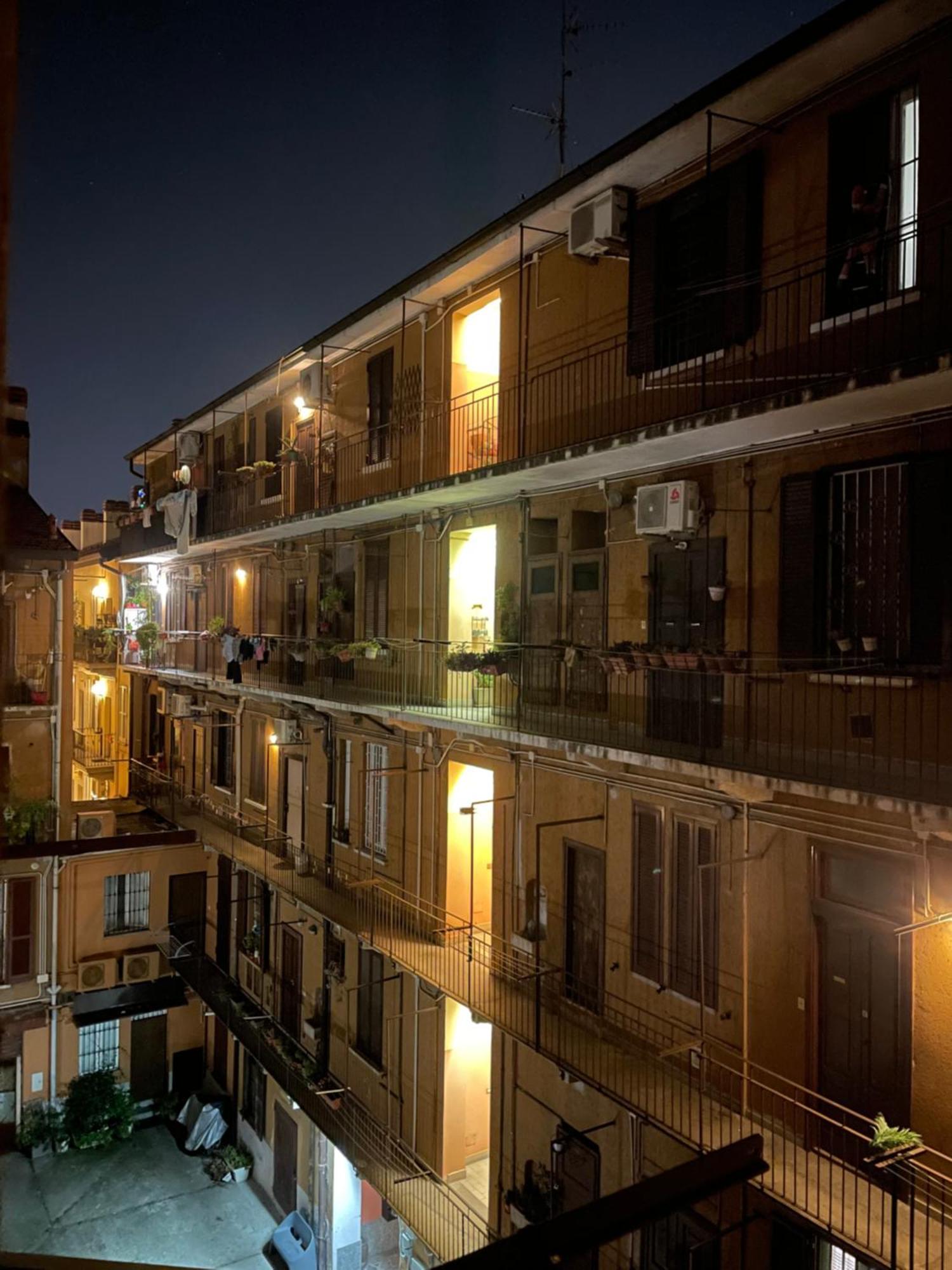 De Sura - La Terrazza Sul Naviglio Apartman Milánó Kültér fotó
